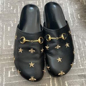Men’s Gucci mules/slip on loafers size 10. In great condition worn once.